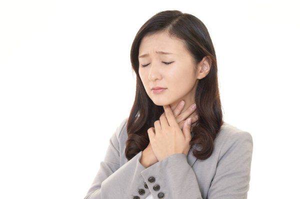 妙齡女講話帶哭腔 醫：身體記住恐懼