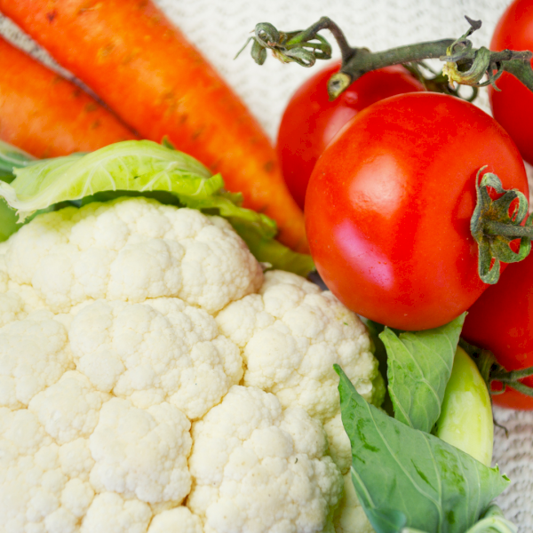 吃對食物可護腦 醫推「植物性飲食」防失智   文/ 鄭佳益醫師