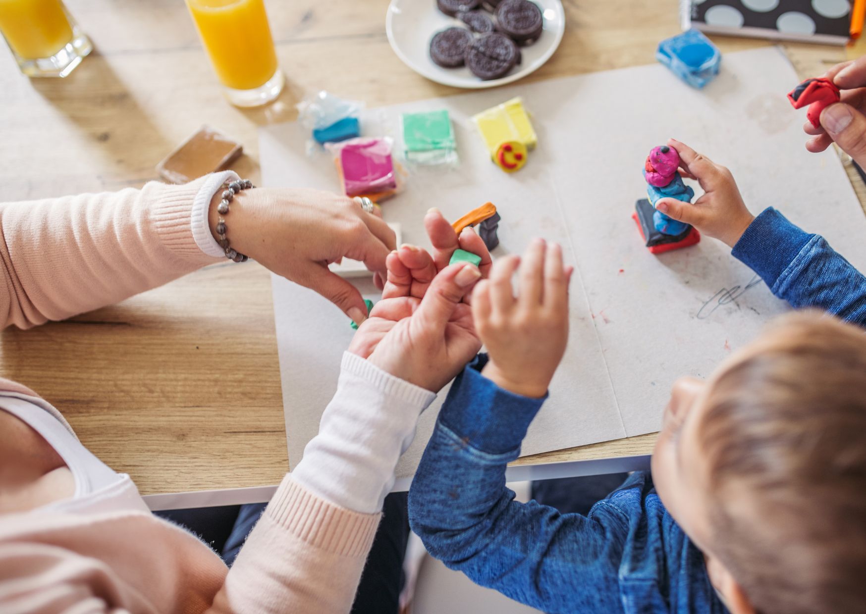 過動兒放寒假4注意 醫授5招穩定孩子情緒   文/  鄭佳益醫師